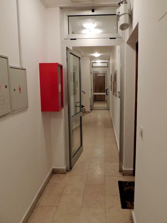Time Keeper - Self Check In Apartment โอซีเยก ภายนอก รูปภาพ