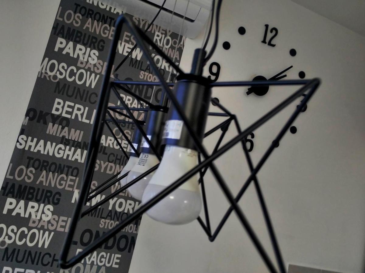 Time Keeper - Self Check In Apartment โอซีเยก ภายนอก รูปภาพ